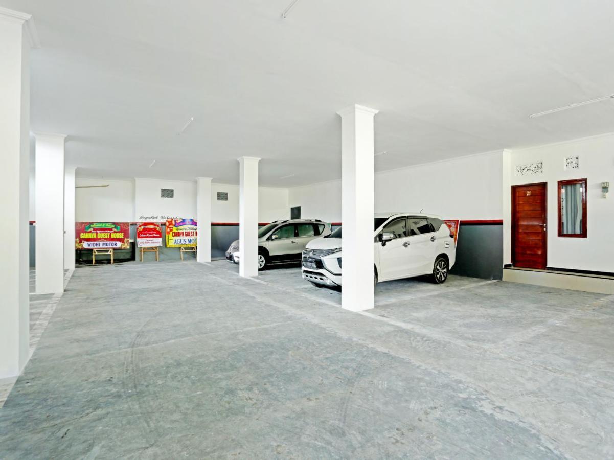 Oyo 90859 Cahaya Guest House Pesanggaran Екстериор снимка